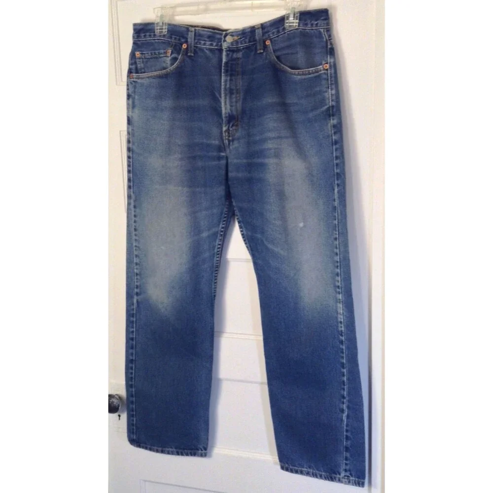 Levis vintage 2000s